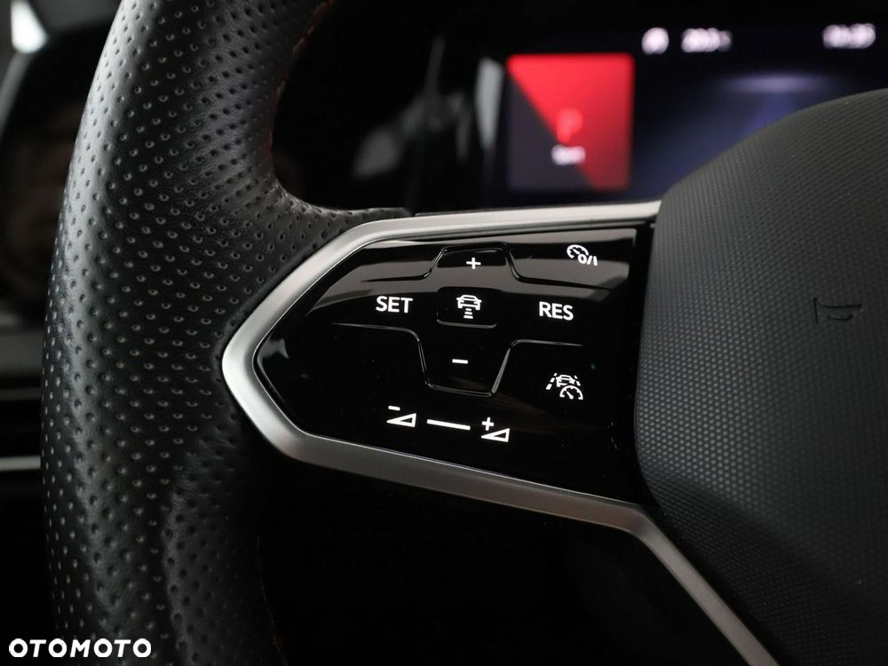 Volkswagen Golf 2.0 TSI GTI DSG - 35