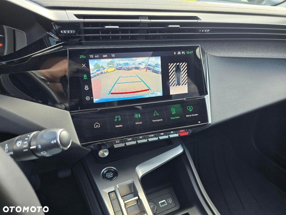 Peugeot 308 1.2 PureTech Allure Pack S&S EAT8 - 22