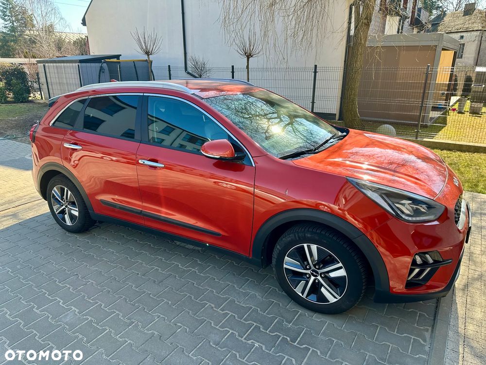 Kia Niro 1.6 GDI Hybrid Business Line - 1