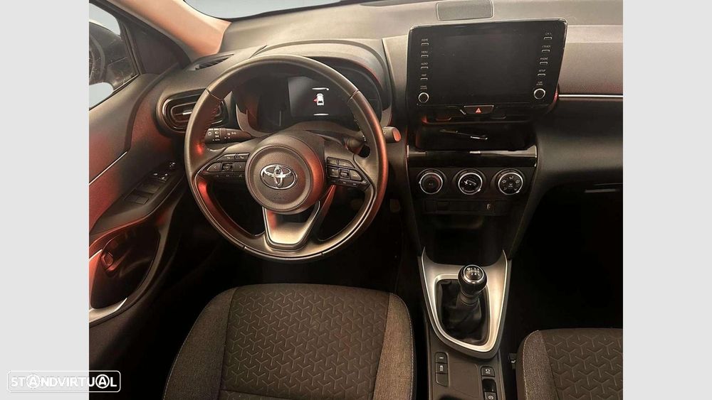 Toyota Yaris Cross 1.5 VVT-i Comfort Plus - 11