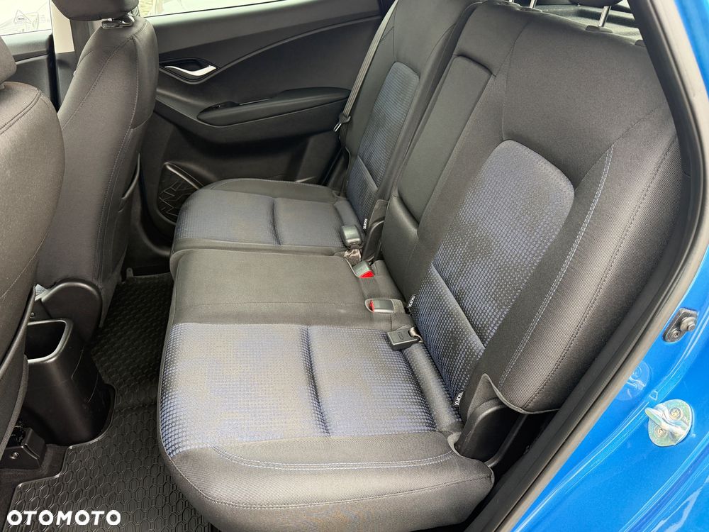 Hyundai ix20 1.4 blue - 15