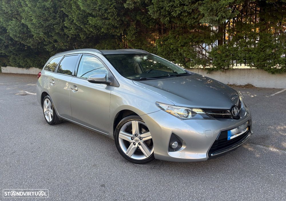 Toyota Auris Touring Sports 1.4 D-4D C.+P.Techo+P.Sport - 1