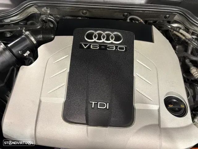 Audi A8 3.0 TDi V6 quattro Tiptronic - 41