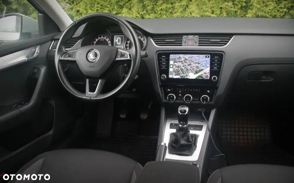 Skoda Octavia - 14
