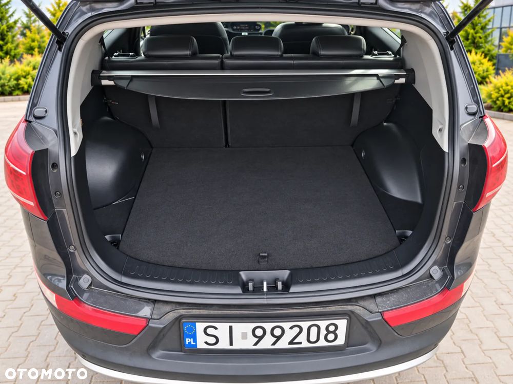 Kia Sportage 1.7 CRDI XL 2WD - 11