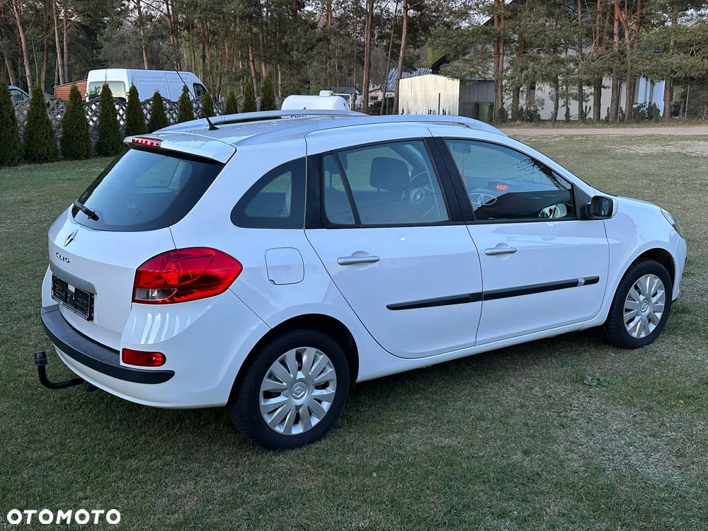 Renault Clio - 5