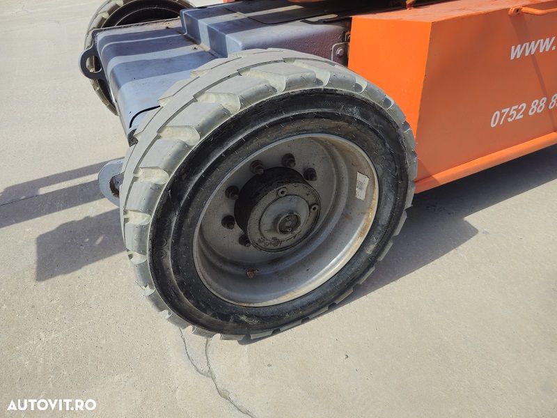JLG M450AJ - 9