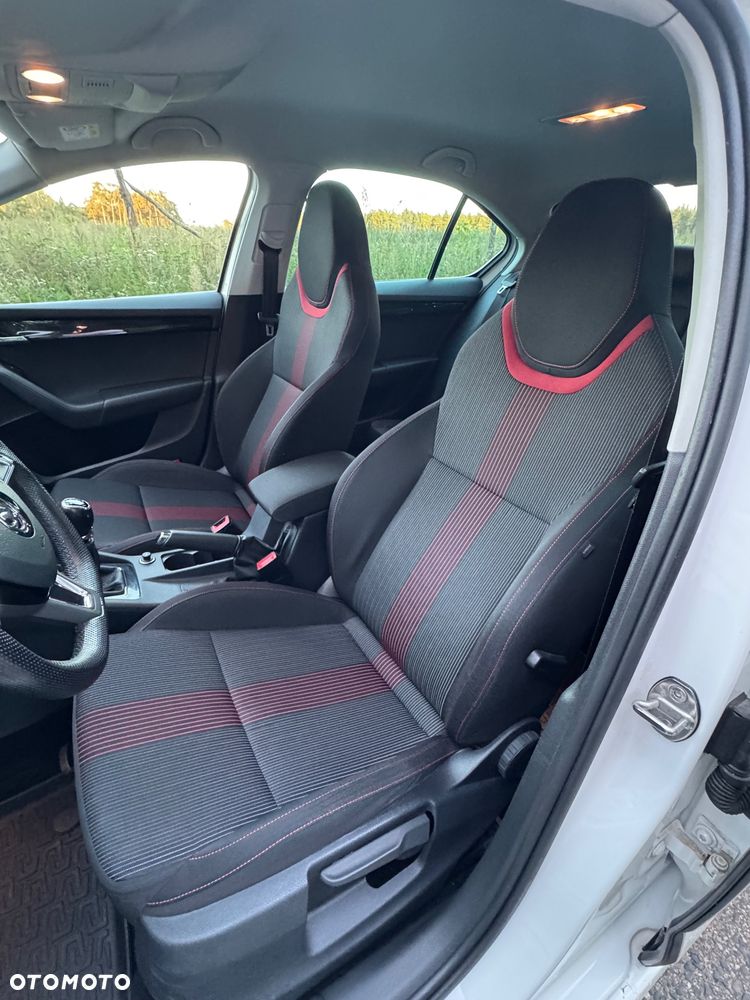 Skoda Octavia 1.5 TSI ACT Style - 17