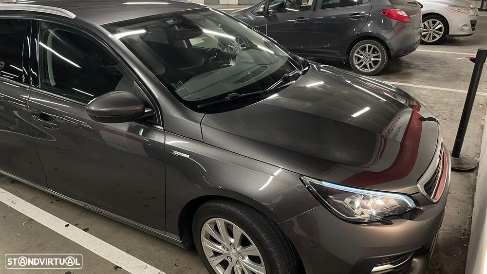 Peugeot 308 SW 1.2 PureTech Style - 4
