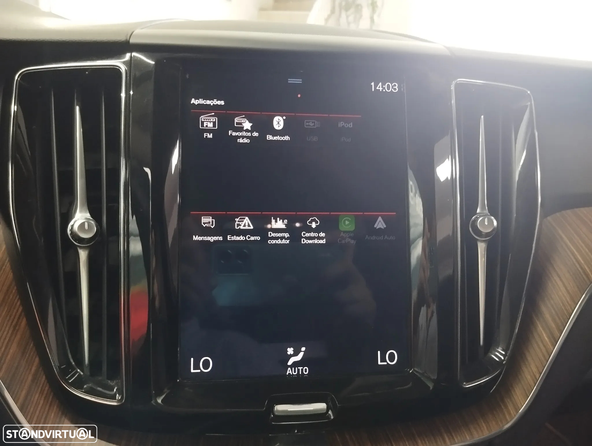 Volvo XC 60 2.0 D3 Momentum Plus - 33