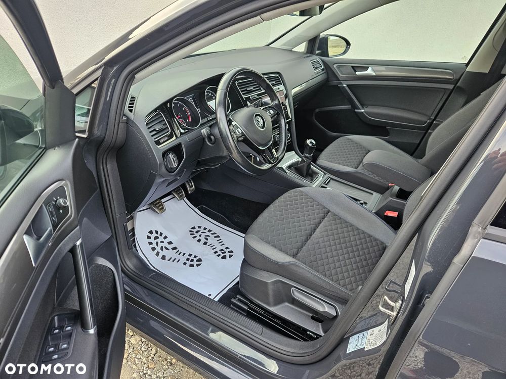 Volkswagen Golf 1.4 TSI BMT Comfortline - 7