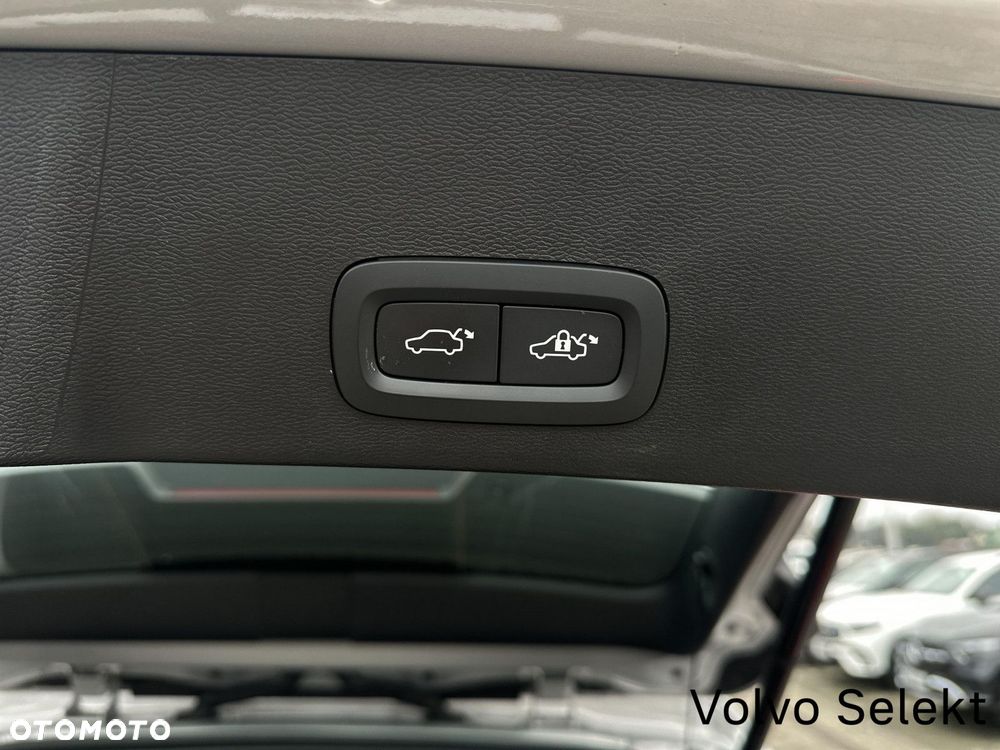 Volvo XC 40 - 29