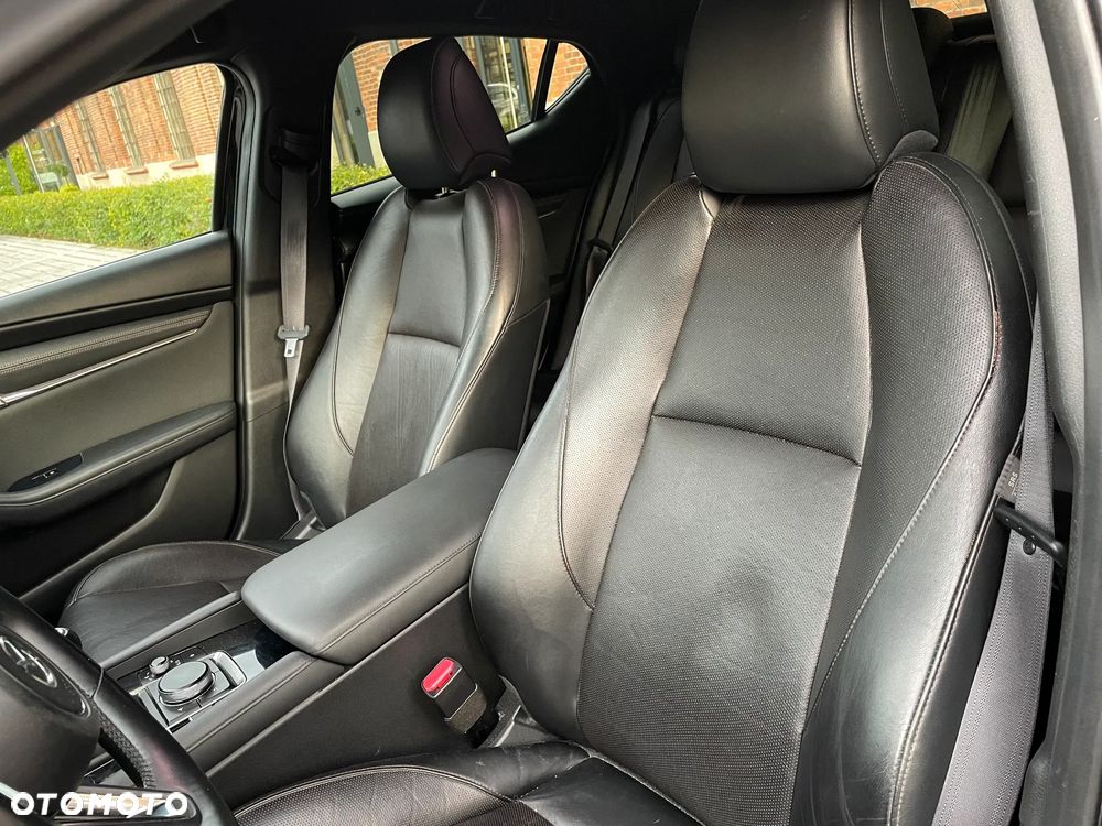 Mazda 3 SKYACTIV-D 1.8 - 24