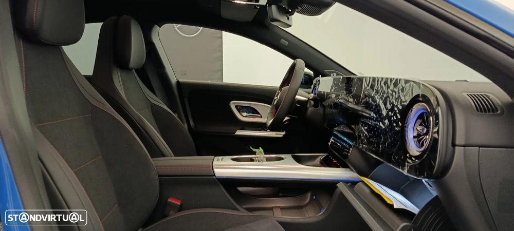 Mercedes-Benz CLA 250+ EQ - 23
