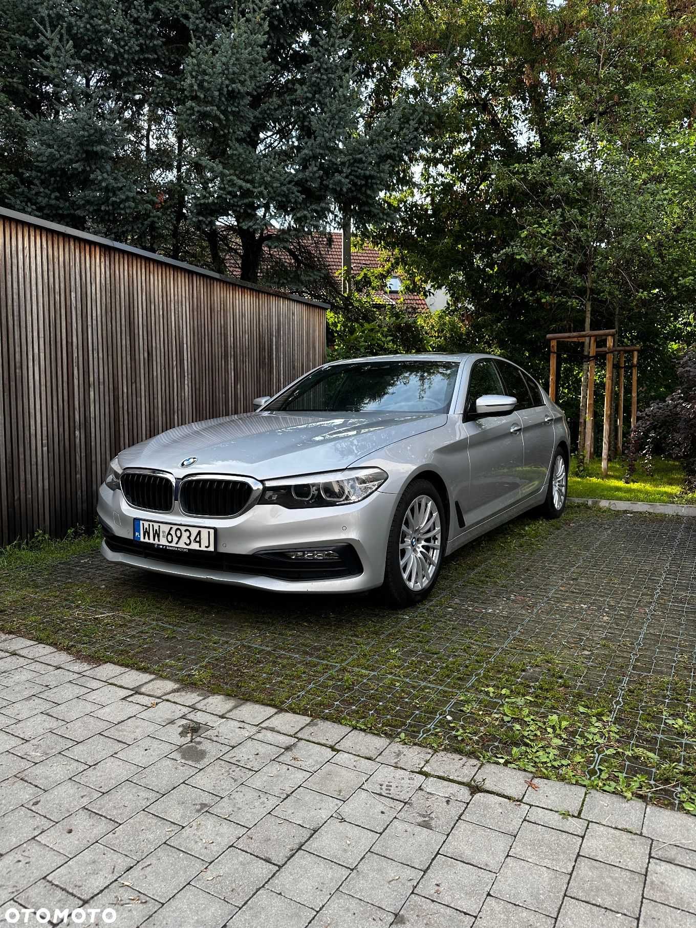 BMW Seria 5 520d Sport Line - 1