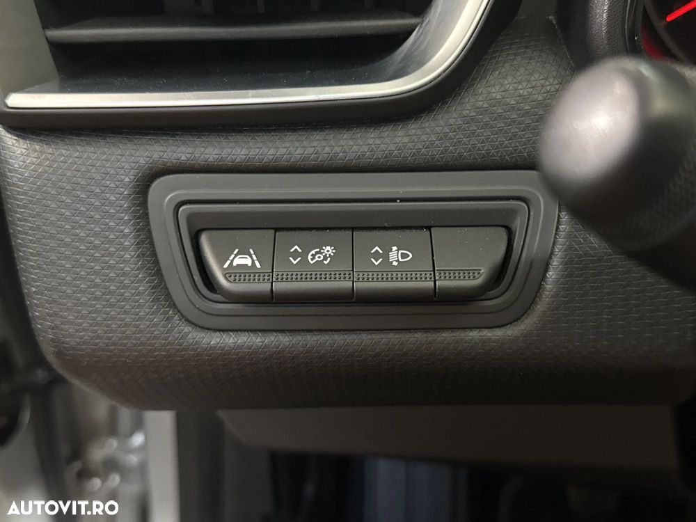 Renault Clio - 16