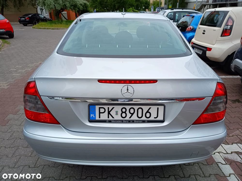 Mercedes-Benz Klasa E 200 CDI Classic - 2