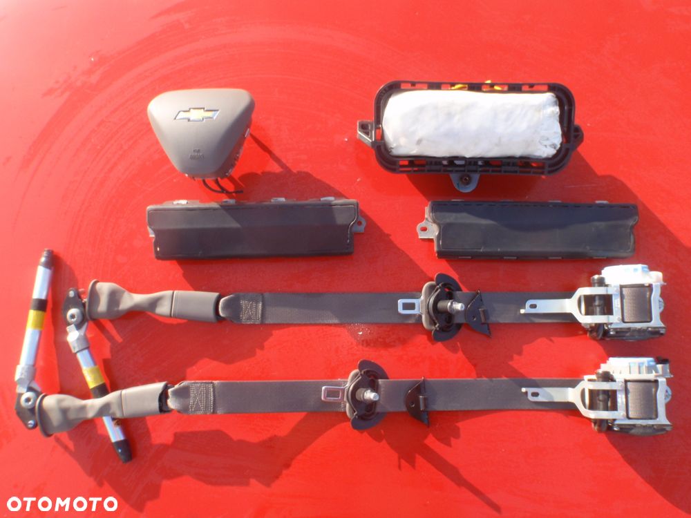 CHEVROLET IMPALA SUBURBAN TAHOE SILVERADO AVALANCHE CORVETTE MALIBU CAPTIVA AVEO CAMARO TRAX VOLT ORLANDO CRUZE SPARK TRAILBLAZER PODUSZKA POWIETRZNA KIEROWCY PASAŻERA KOLAN KOLANOWA NAPINACZ DOPINACZ AIRBAG PASY PAS KURTYNA KURTYNY FOTELA W FOTEL DESKA KONSOLA naprawa regeneracja Raz2 - 8