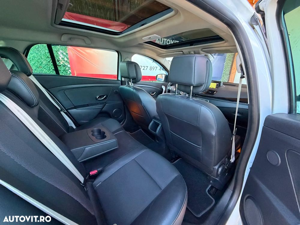 Renault Megane ENERGY dCi 110 Start & Stop Bose Edition - 17