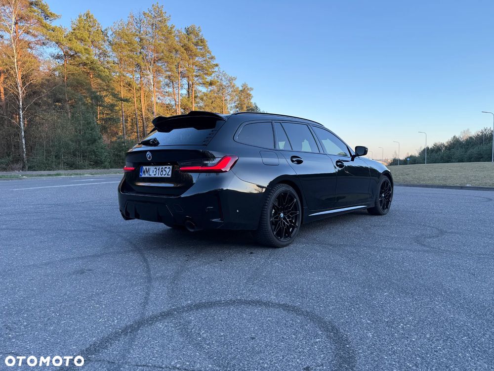 BMW Seria 3 330d xDrive - 5