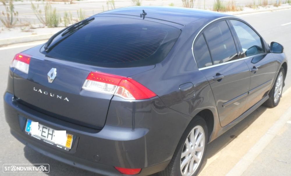 Renault Laguna 2.0 dCi Dynamique - 4