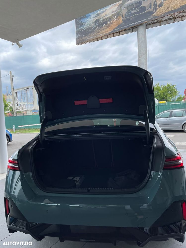 BMW Seria 5 530e xDrive Aut. - 6