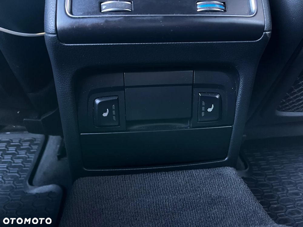 Audi A4 Avant 2.0 TDI clean diesel Multitronic - 37