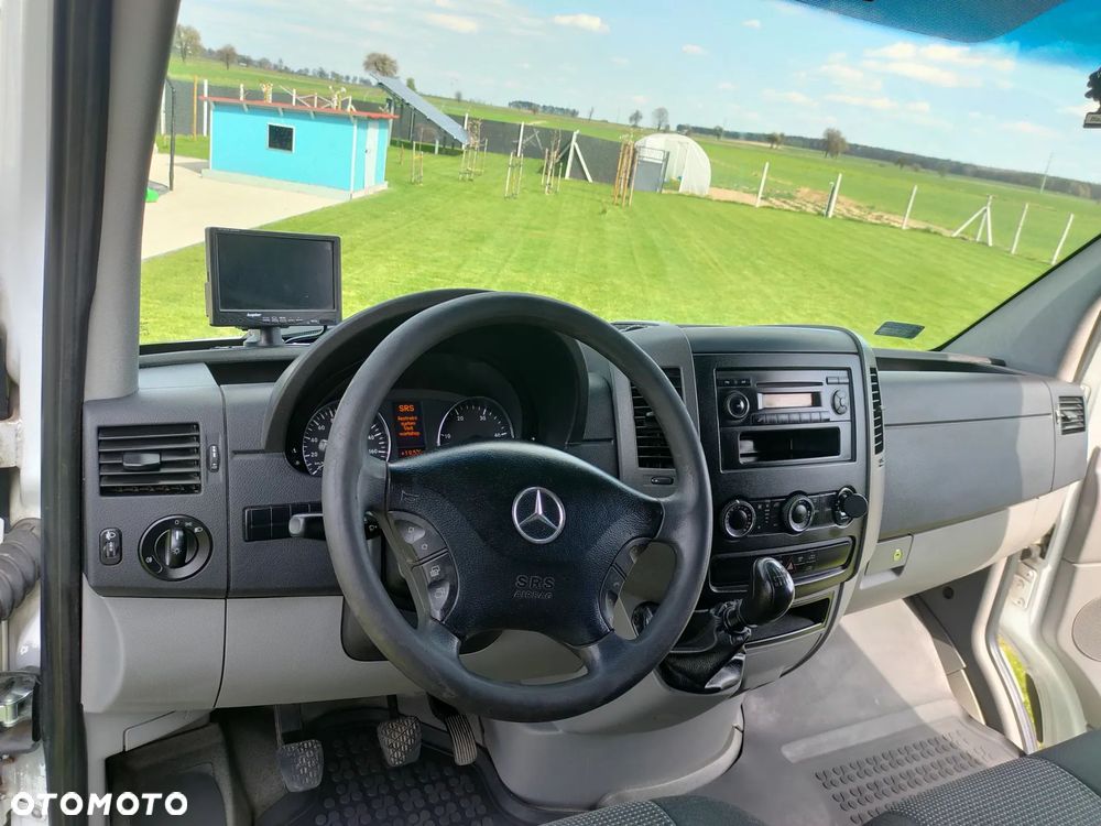 Mercedes-Benz SPRINTER - 9