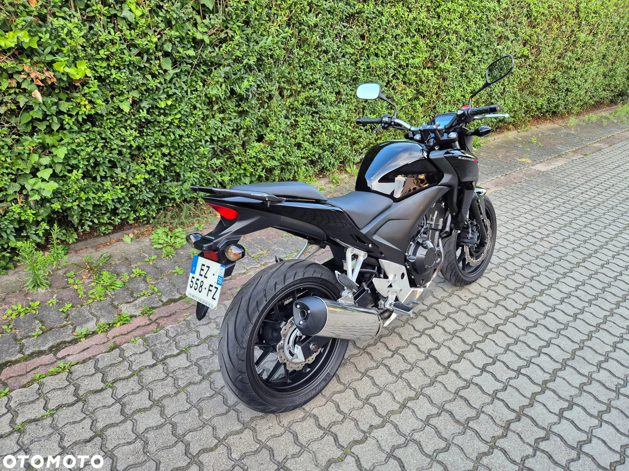 Honda CB - 2