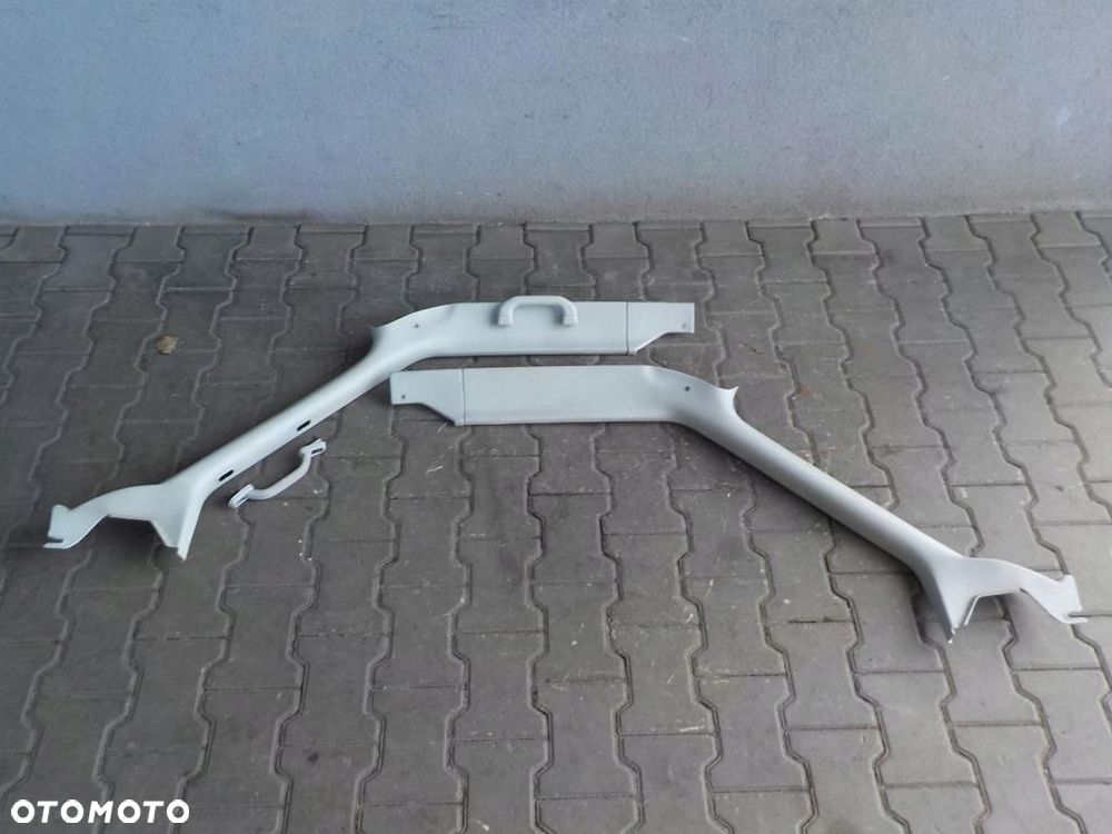VW T4 PLASTIK TAPICERKA SŁUPKA A PRZEDNIEGO PRZÓD PRZY SZYBIE - 1