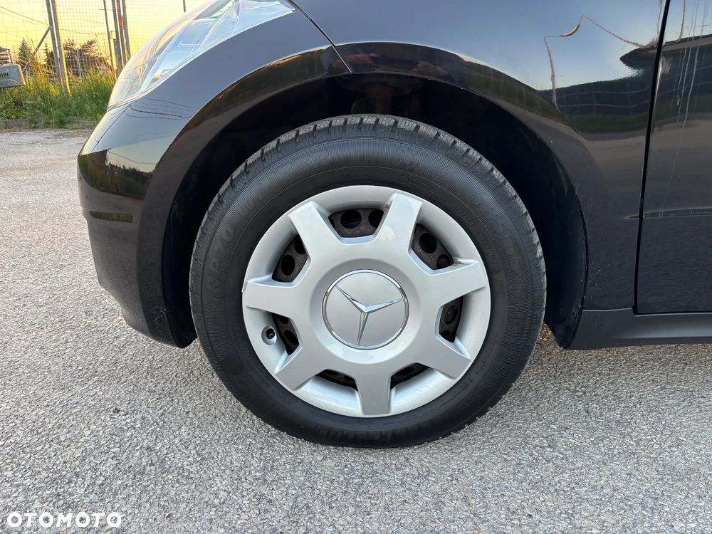 Mercedes-Benz Klasa A 180 CDI Avantgarde DPF Special Edition - 28
