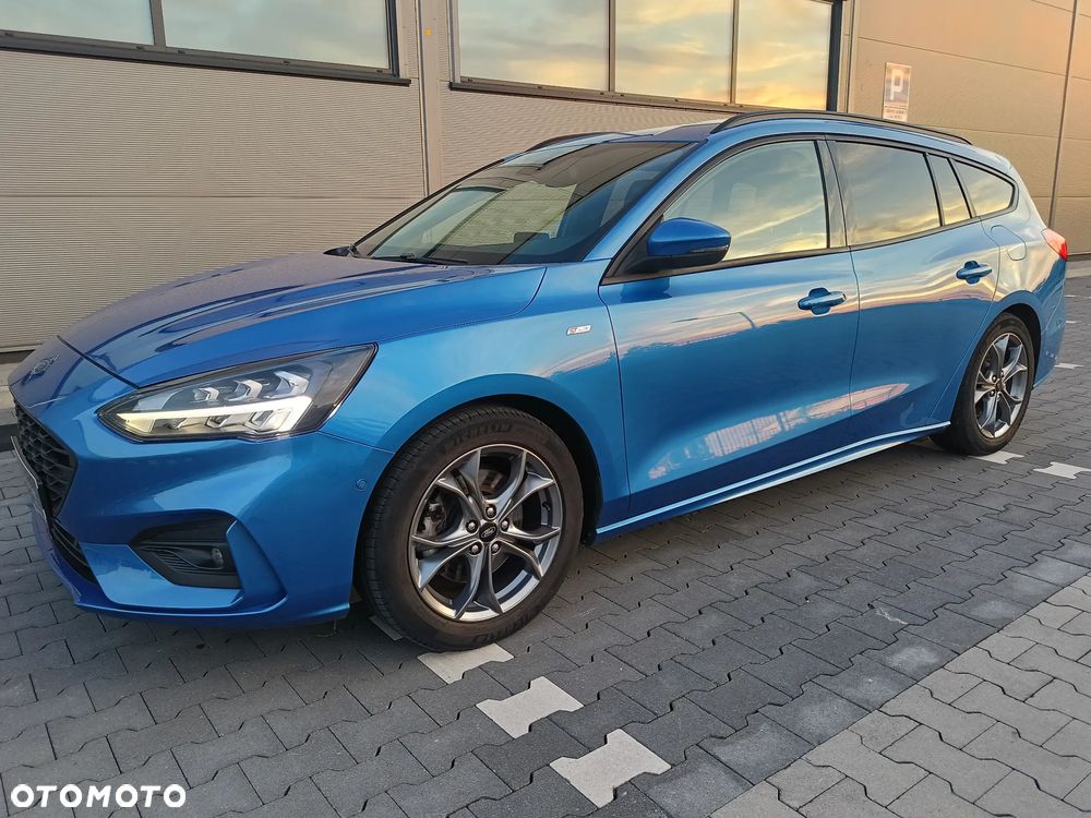 Ford Focus 1.0 EcoBoost mHEV ST-Line - 2