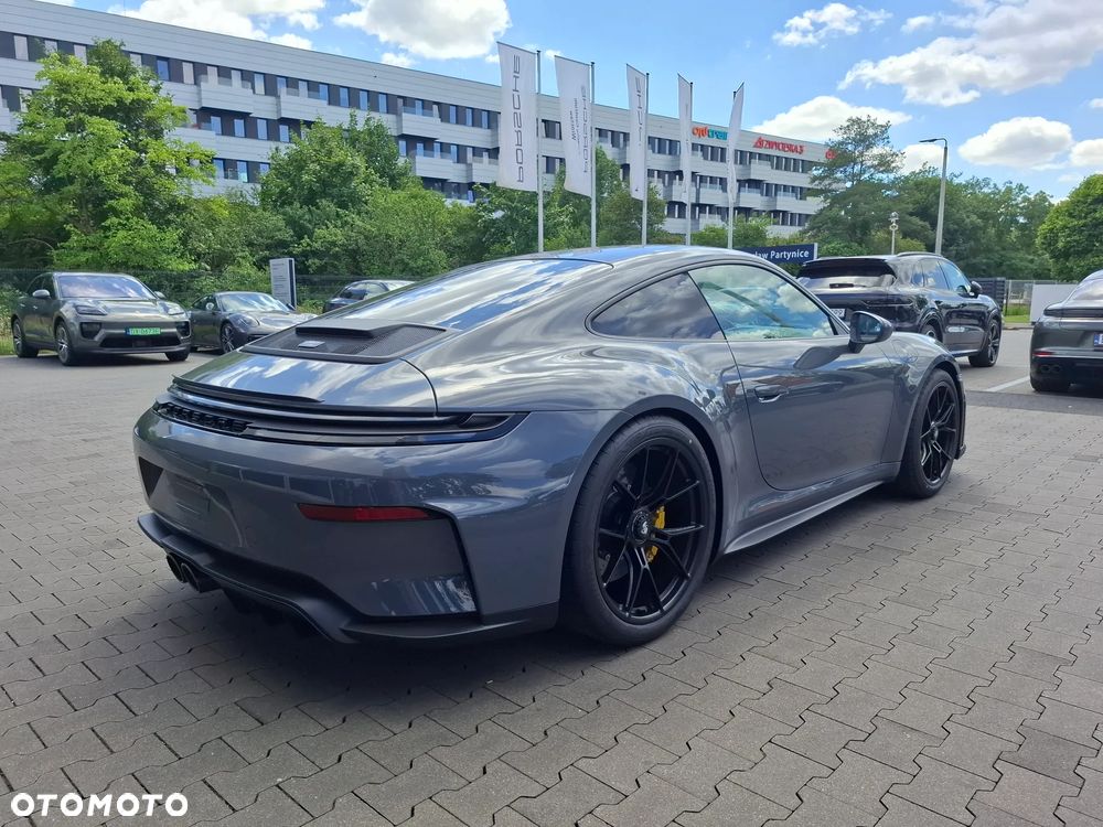 Porsche 911 GT3 Touring PDK - 5