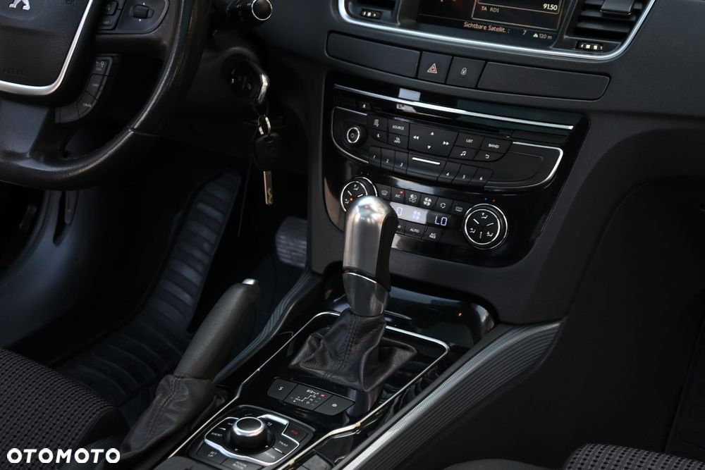 Peugeot 508 HDi FAP 160 Automatik Business-Line - 12