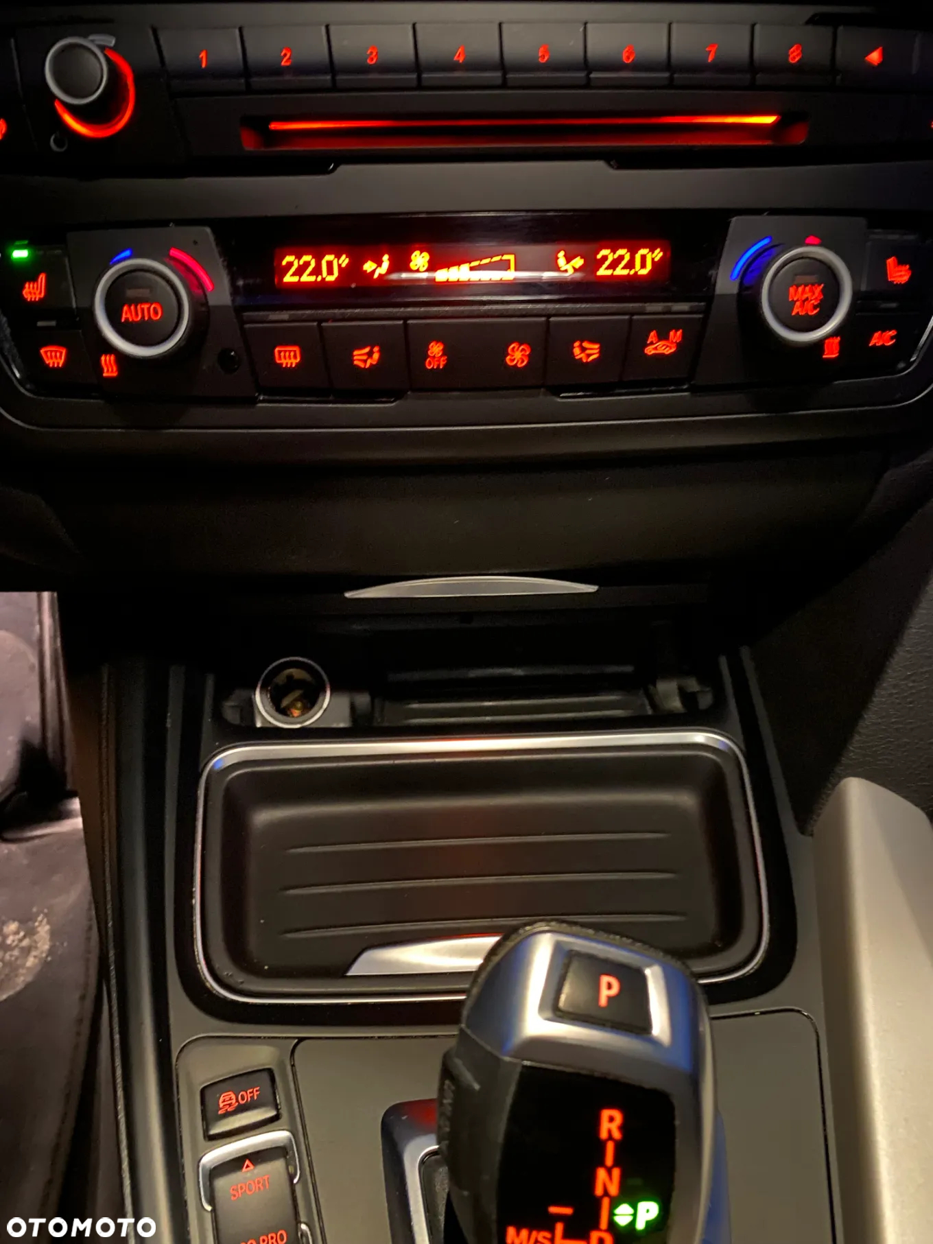 BMW Seria 3 318d Touring Modern Line - 25