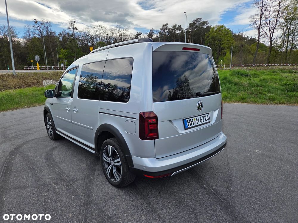 Używany Volkswagen Caddy 2019 - 58 900 PLN, 206 675 km - Otomoto.pl