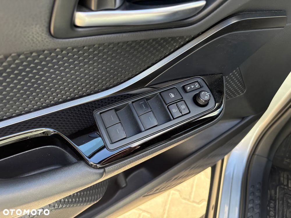 Toyota C-HR Business-Edition - 15