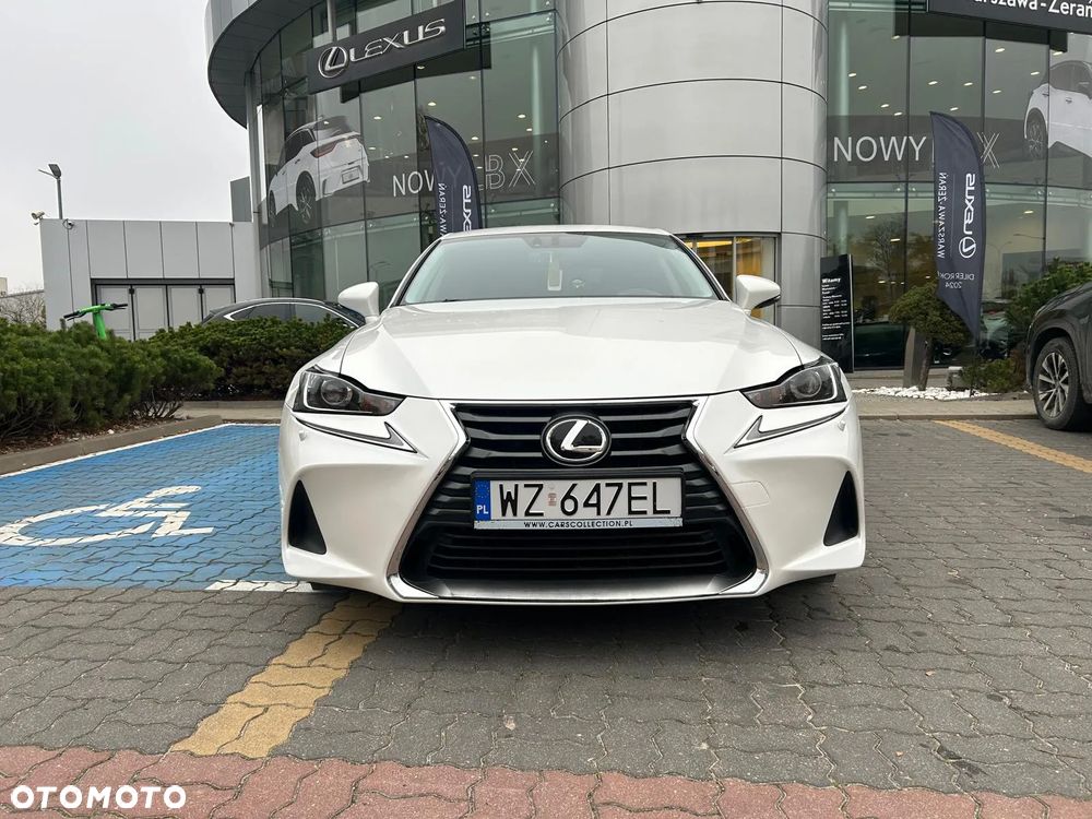 Lexus IS 200t / 300 Elegance - 5