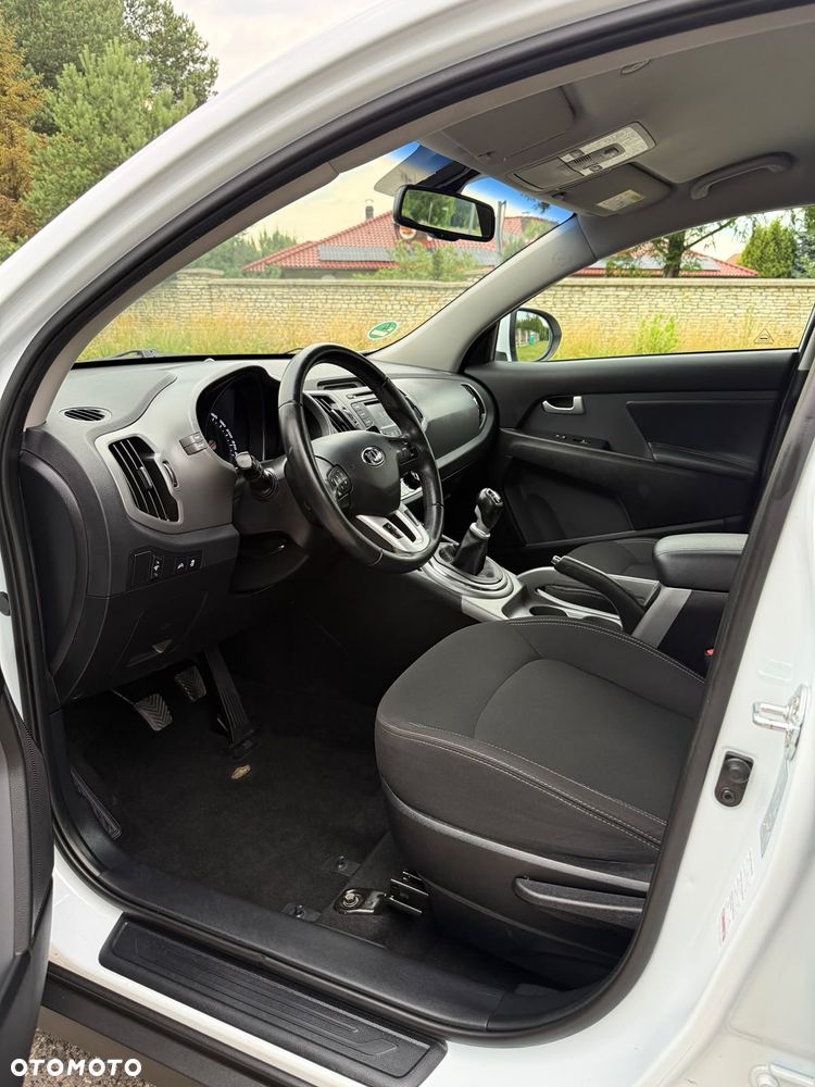 Kia Sportage - 10