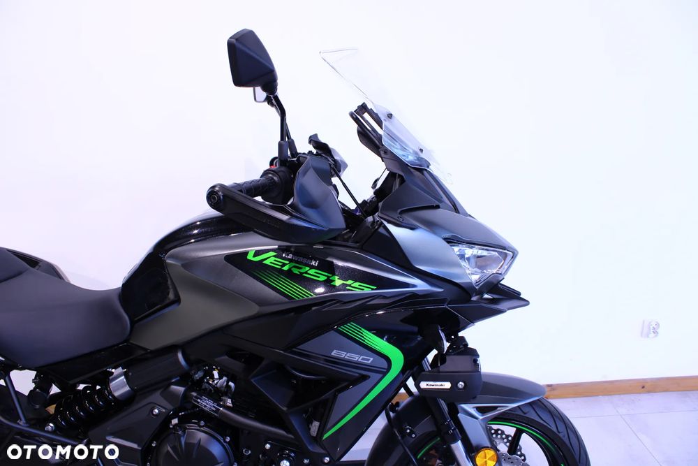 Kawasaki Versys 650 - 13