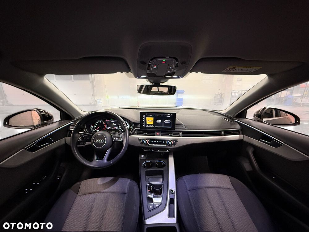 Audi A4 Limousine - 26