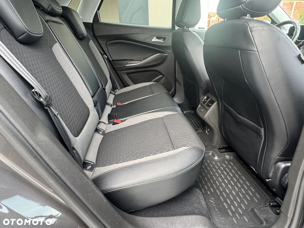 Opel Grandland X 1.2 Start/Stop Design Line - 15