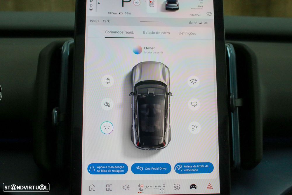 Volvo EX30 69 kWh Single Motor Extended Range Ultra - 36