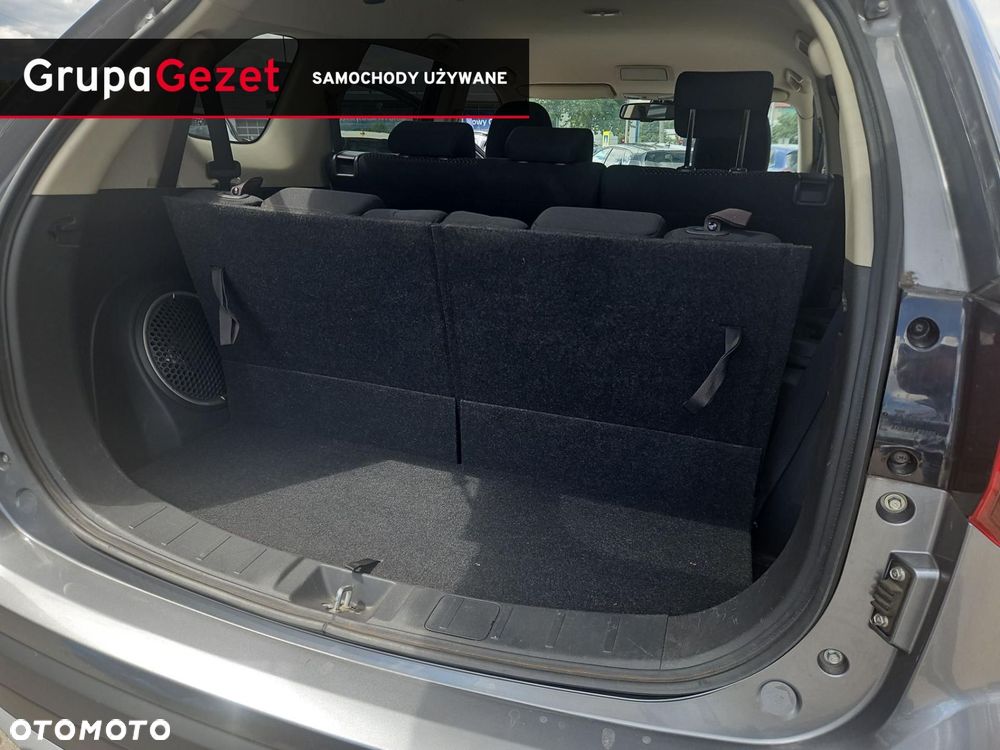 Mitsubishi Outlander - 19
