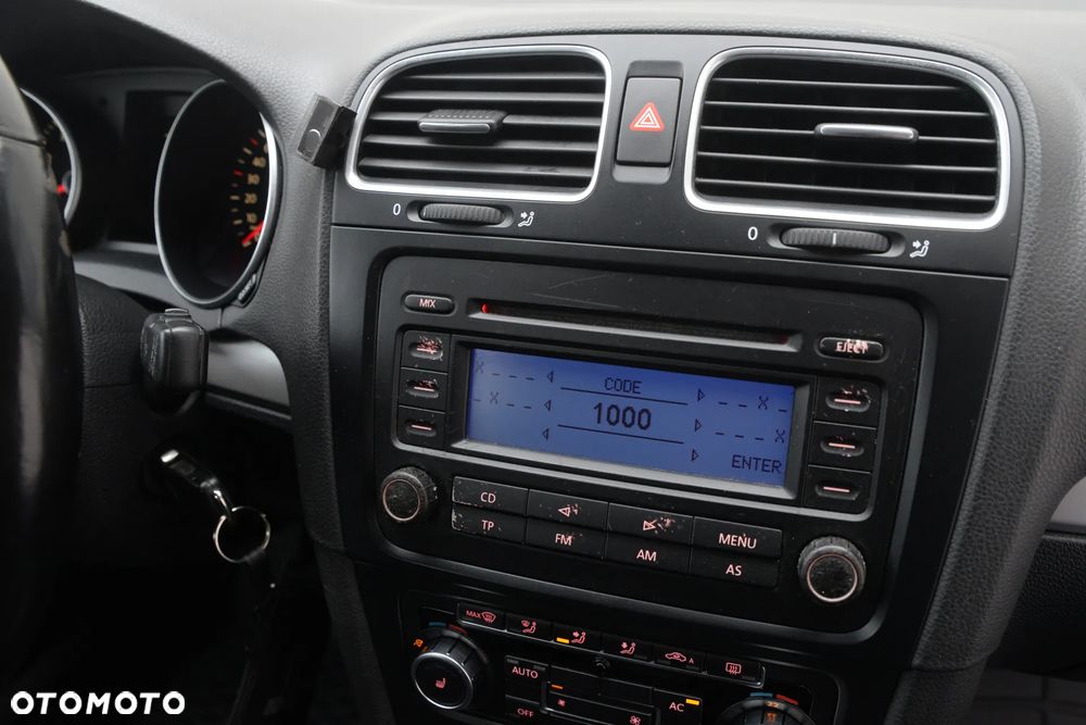 Volkswagen Golf 1.4 TSI BMT Highline Perfectline - 30