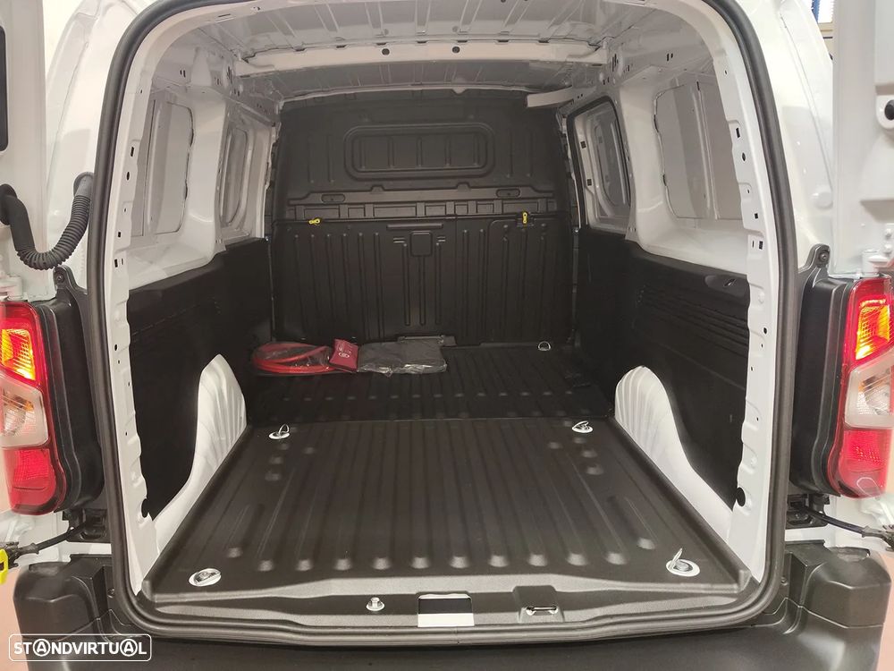 Fiat e-Dobló L2 50 kWh Maxi - 8