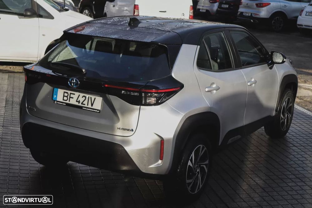 Toyota Yaris Cross 1.5 HDF Comfort Plus AWD - 17