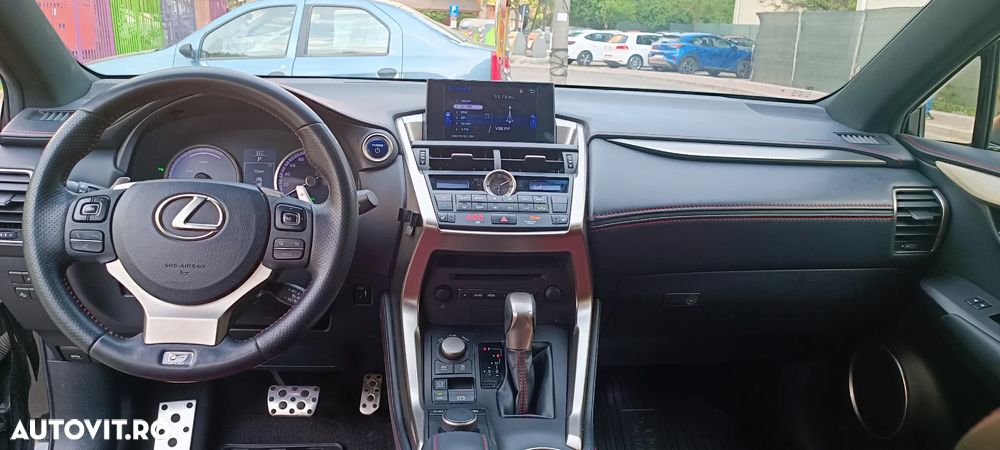 Lexus Seria NX 300h F Sport - 13