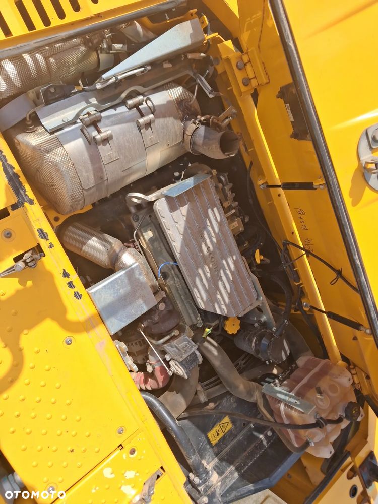 JCB 140X - 8