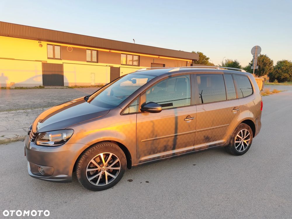Volkswagen Touran - 2